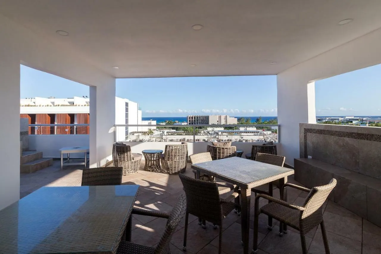 Trendy Designer Apartment In The 5Th Avenue Playa del Carmen